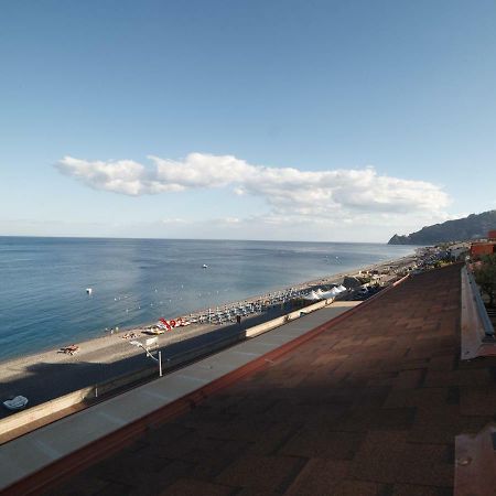 Marina Di Savoca Appartement Santa Teresa Di Riva Buitenkant foto