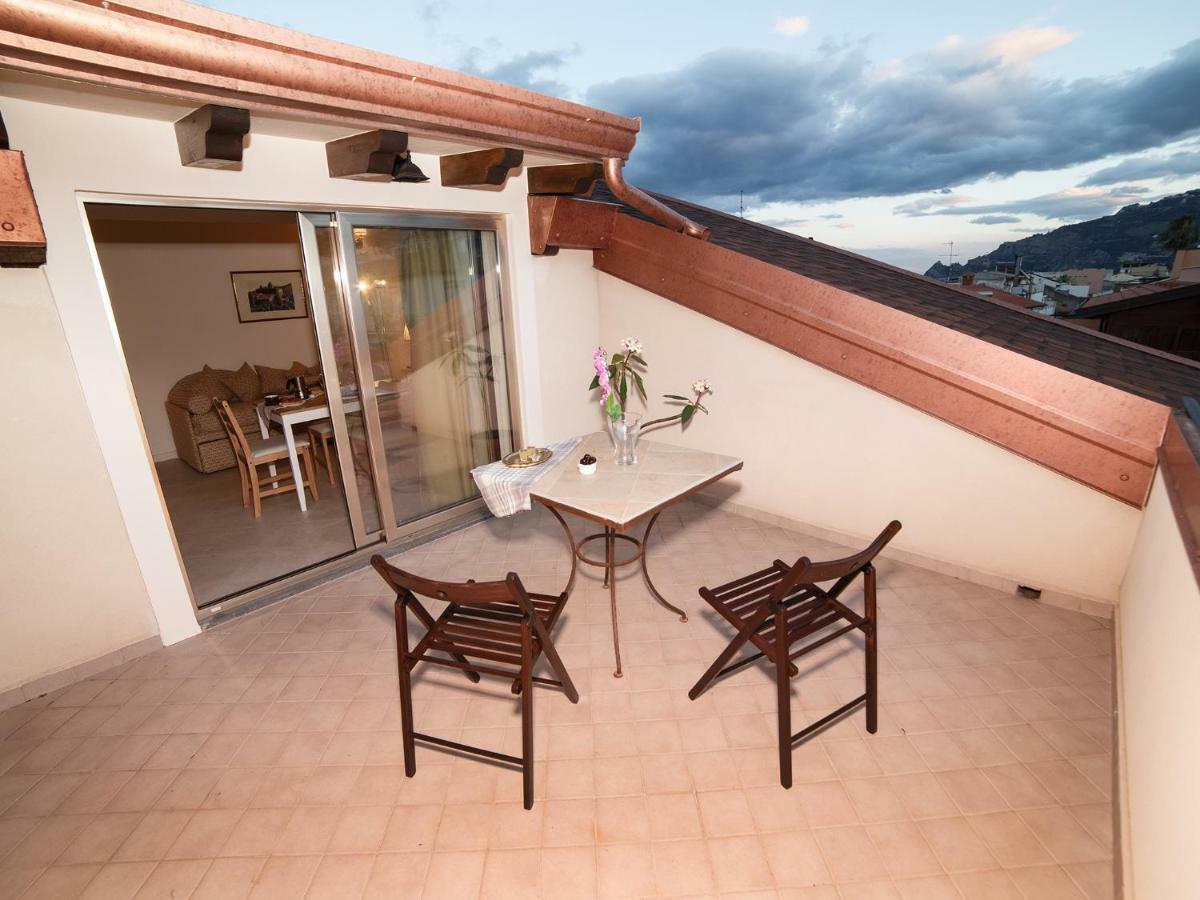 Marina Di Savoca Appartement Santa Teresa Di Riva Buitenkant foto